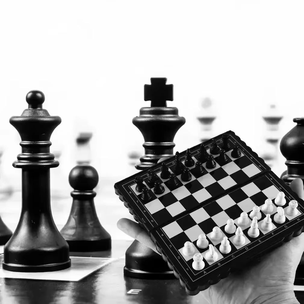 1Pc Mini Magnetic  Chess Set   - Board Game Enthusiast ulasan dan harga