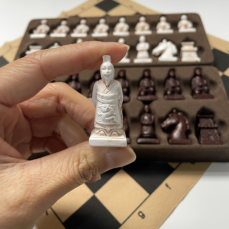New design of small-sized ches - Board Game Illustration ulasan dan harga